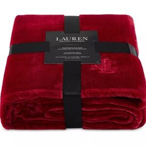 Lauren Ralph Lauren Red Micromink blanket NWT
